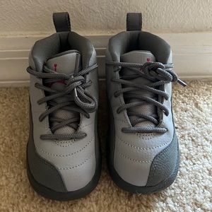 Jordan 12 Toddler size 8c, no box excellent condition barely worn